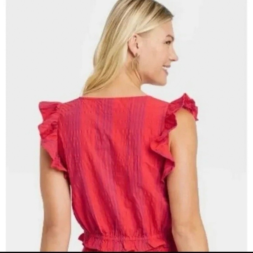 Universal Thread XL Red Purple Striped Flutter Sleeve Wrap Crop Top NWT - Picture 2 of 7